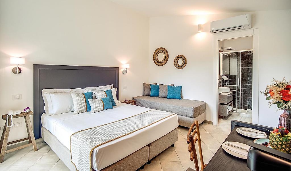 Cala Sinzias Resort, Executive
