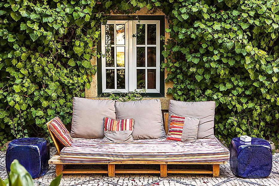 York House, Gartensofa