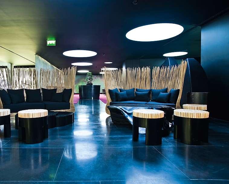 DoubleTree by Hilton – Fontana Park Hotel, Bar