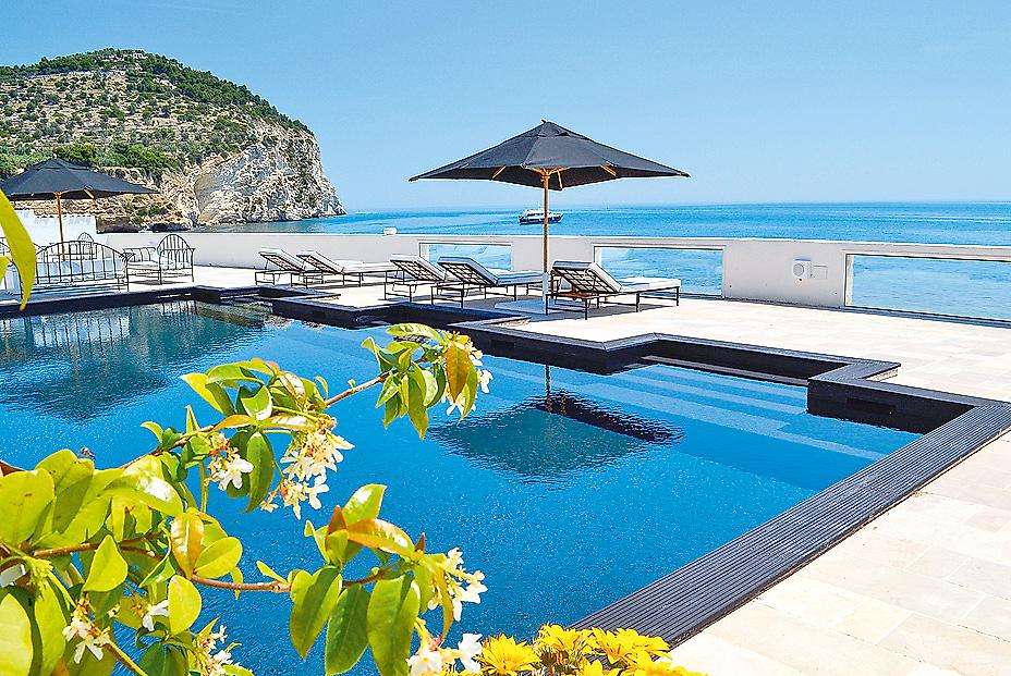 Hotel La Casa e il Mare, Pool und Meer