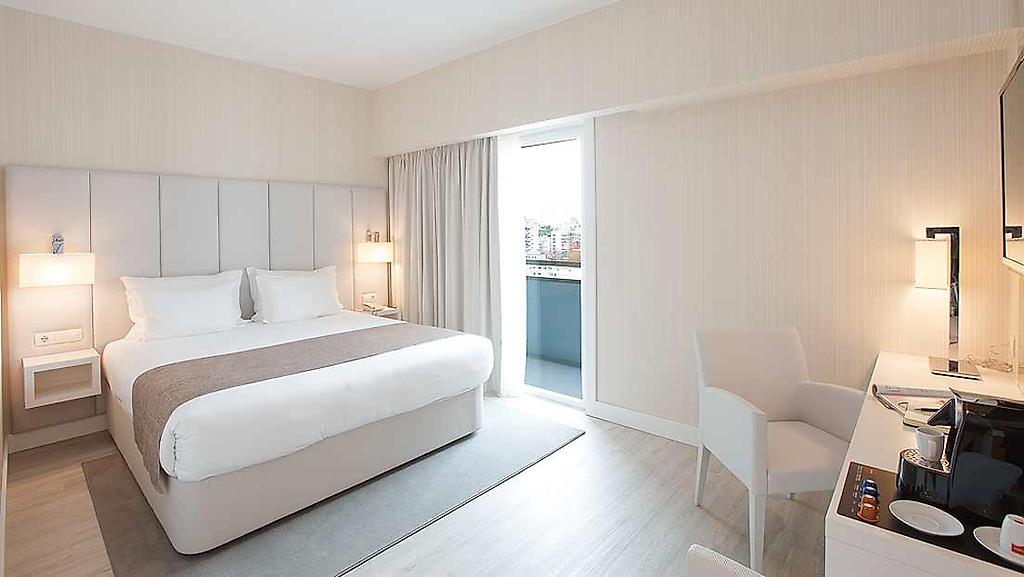 LUTECIA Smart Design Hotel, Doppelbett