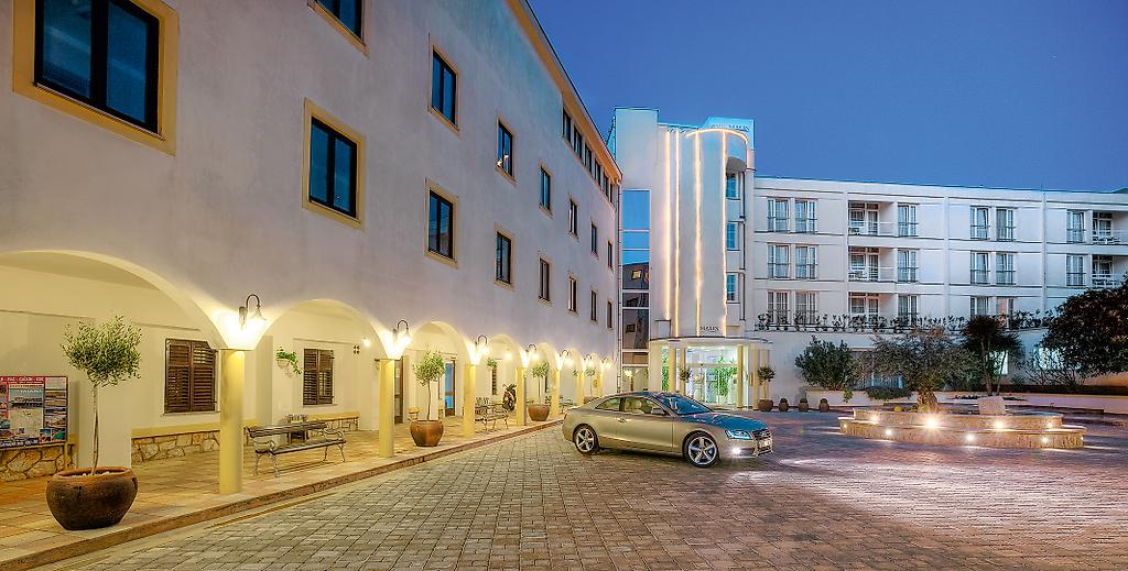 Hotel Malin, Resort/Hotelanlage
