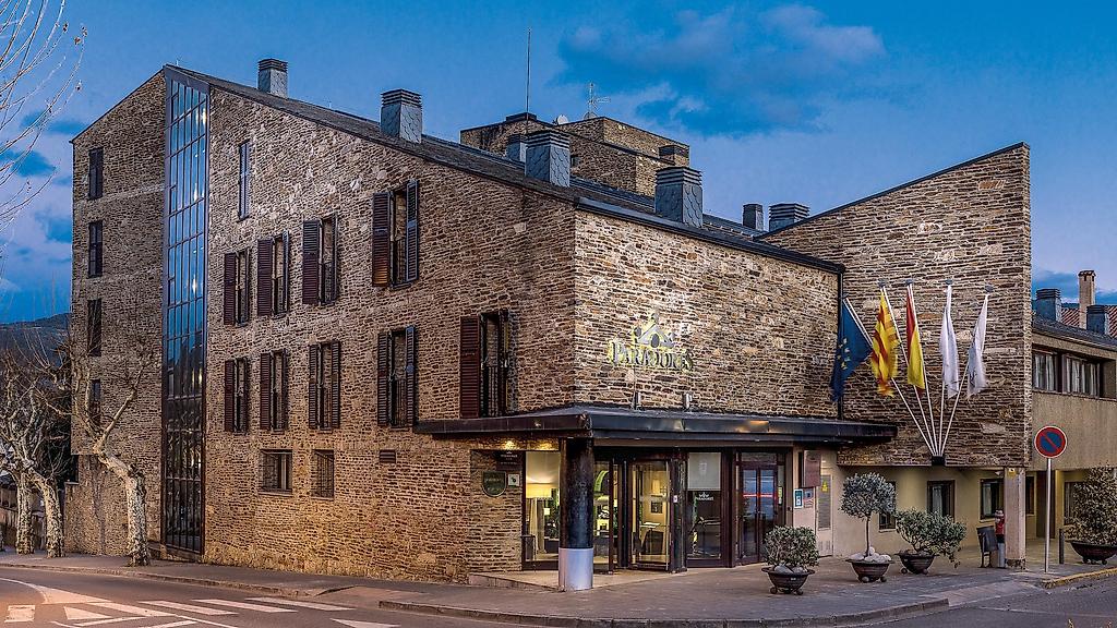 Parador de La Seu d’Urgell, Resort/Hotelanlage