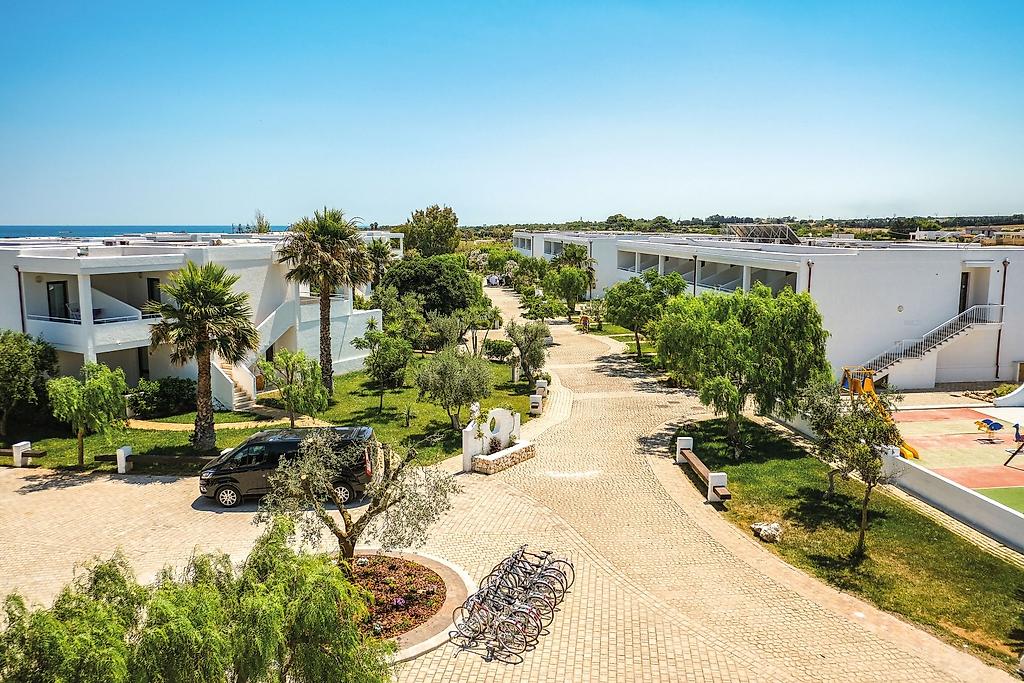 Torre Guaceto Oasis Hotel, Resort/Hotelanlage