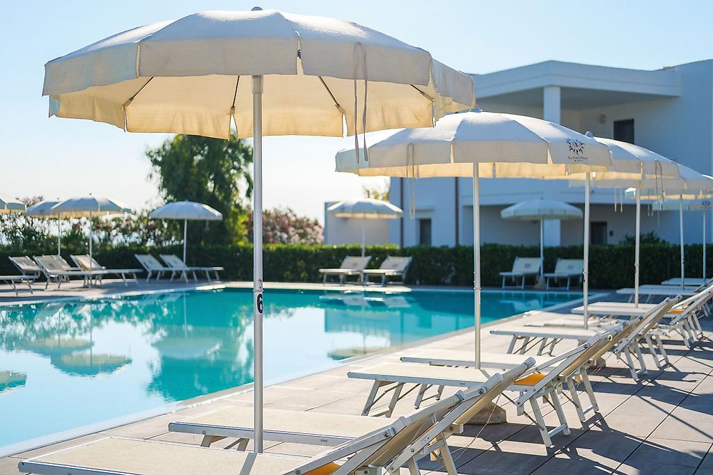 Torre Guaceto Oasis Hotel, Pool/Poolbereich