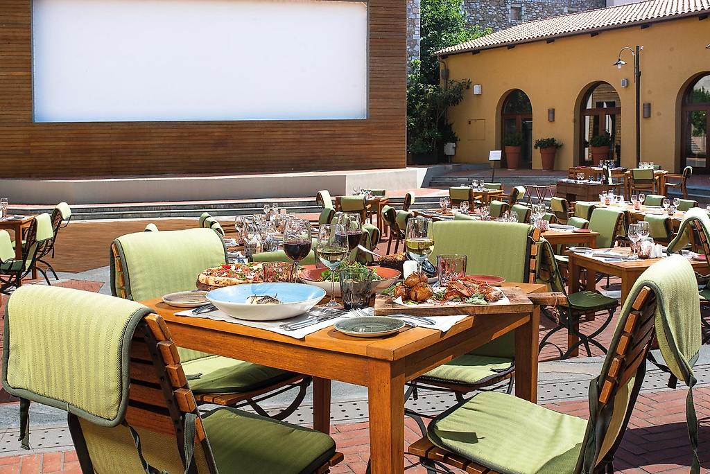 The Romanos, a Luxury Collection Resort Costa Navarino, Restaurant/Gastronomie