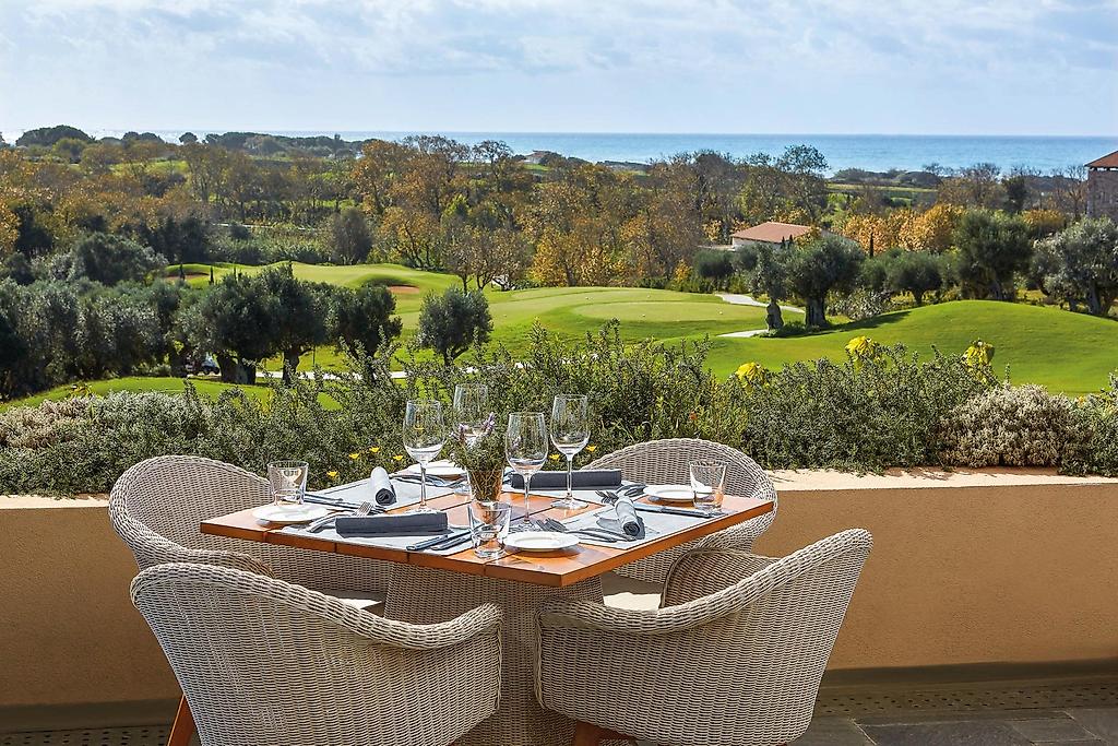 The Romanos, a Luxury Collection Resort Costa Navarino, Restaurant/Gastronomie