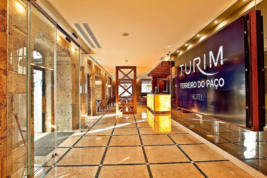 Turim Terreiro do Paço, öffentliche Bereiche
