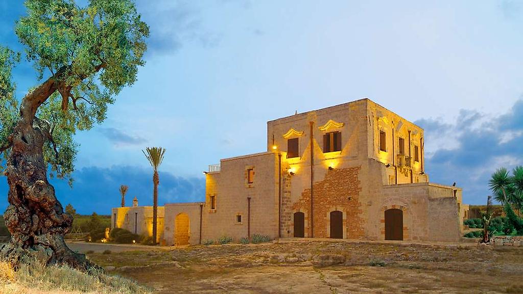 Relais Terre di Terre, Hotel am Abend