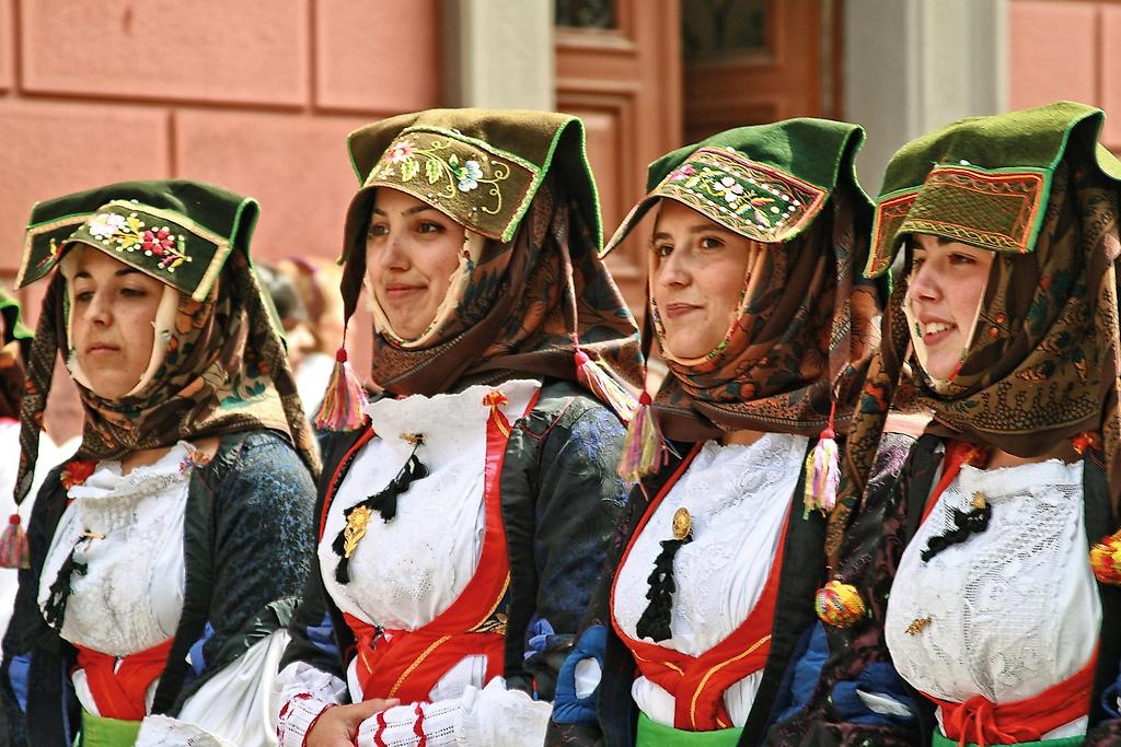 Von Hof zu Hof im sardischen Inland 4