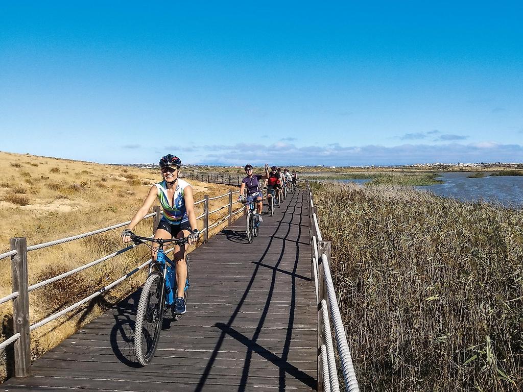 Mit dem Bike von West nach Ost: Die schönsten Seiten der Algarve