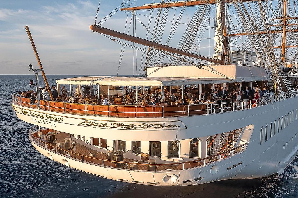 Azoren unter weißen Segeln – Luxus an Bord der SEA CLOUD SPIRIT 2