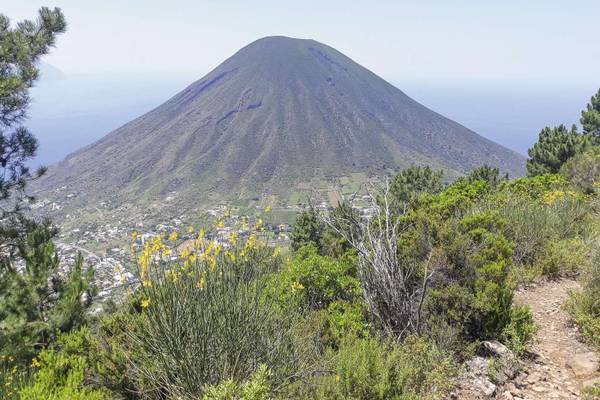 Liparische Inseln - Salina - Monte Fossa