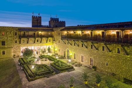 Parador de Sigüenza, Resort/Hotelanlage