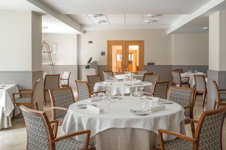 Parador de Villafranca del Bierzo, Restaurant/Gastronomie
