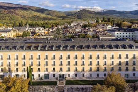 Parador de La Granja, Resort/Hotelanlage