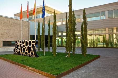 Parador de Alcala de Henares, Resort/Hotelanlage