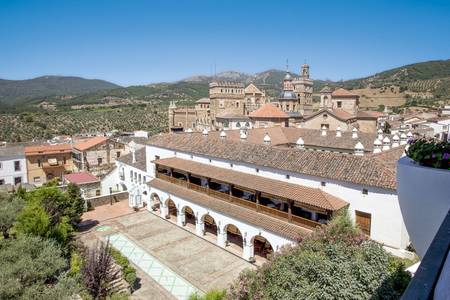 Parador de Guadalupe, Resort/Hotelanlage