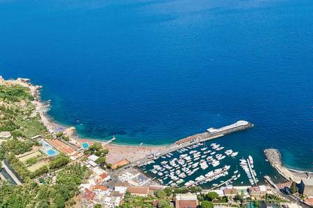 Le Axidie, Resort/Hotelanlage