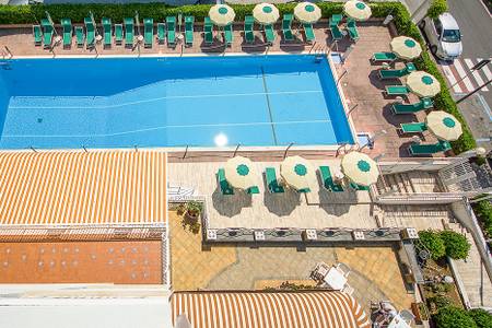Hotel Pietra di Luna, Pool/Poolbereich