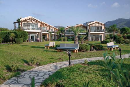 Restia Suites Exclusive Resort, Resort/Hotelanlage
