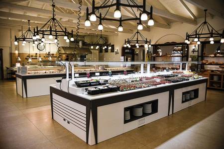 Athena Pallas, Restaurant/Gastronomie