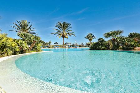 TH Hotel & Residence Liscia Eldi, Pool/Poolbereich