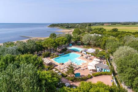 Tenuta Primero Grado Family Collection, Pool/Poolbereich