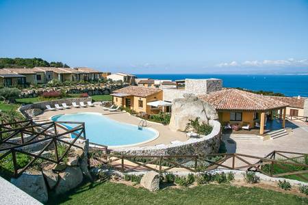 Residence Punta Falcone, Pool/Poolbereich