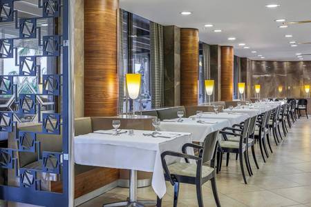 Esperos Palace Resort, Restaurant/Gastronomie