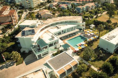 Nasos Hotel & Resort, Resort/Hotelanlage