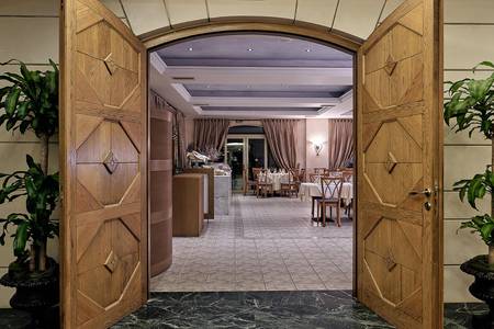 Pilot Beach Resort, Restaurant/Gastronomie