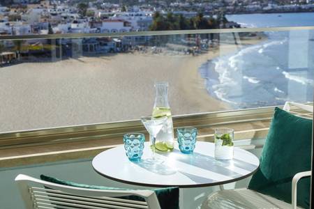 I Resort Beach Hotel & Spa, Silver