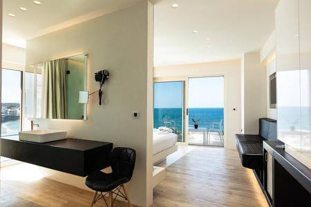 Kahlua Sea View Suites, Junior-Suite Meerblick