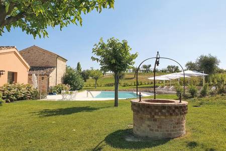 Officina del Sole, Pool/Poolbereich