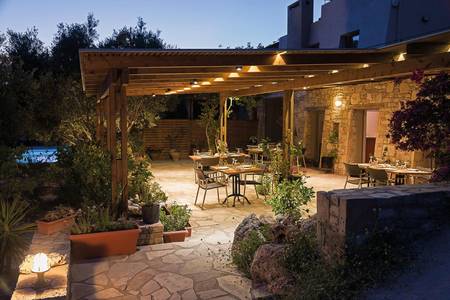 Istron Luxury Villas, Alkistis