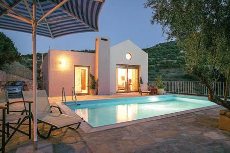 Istron Luxury Villas, Armetis