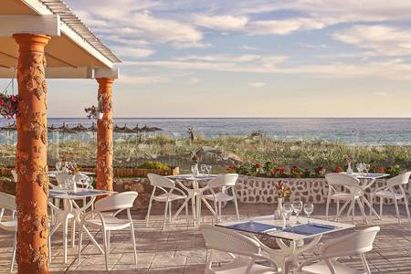 Sandy Beach Resort, Restaurant/Gastronomie
