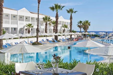 Sandy Beach Resort, Restaurant/Gastronomie