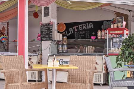 Sandy Beach Resort, Restaurant/Gastronomie