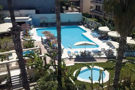Astron, Pool/Poolbereich