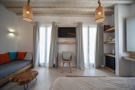 Myconian Crown Suites, Superior Suite