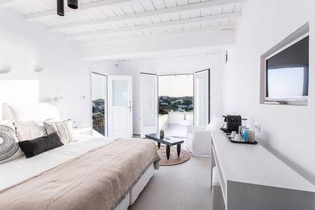Ostraco Suites, Deluxe