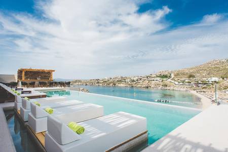 Super Paradise Suites & Rooms, Pool/Poolbereich Super Paradise Suites & Rooms, Pool/Poolbereich