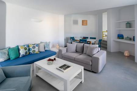Este Luxury Suites, Supreme