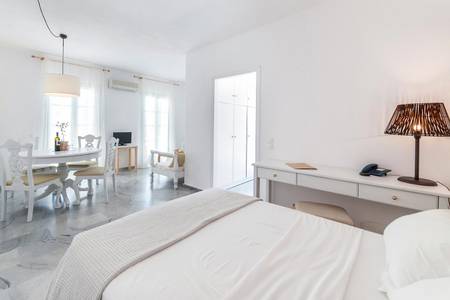 Parosland Hotel, Wohnbeispiel