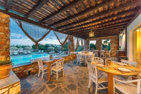 Parosland Hotel, Restaurant/Gastronomie