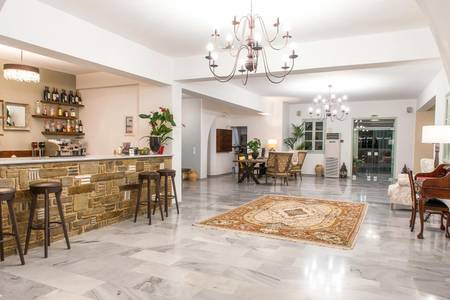 Parosland Hotel, öffentliche Bereiche