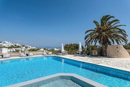 Pnoi Hotel, Pool/Poolbereich