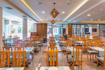 Mediterranean Resort Hotel, Restaurant/Gastronomie